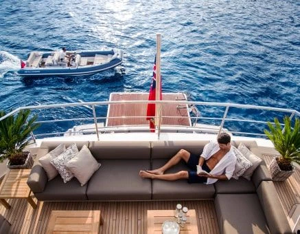 First yacht Sanlorenzo 72Steel 2