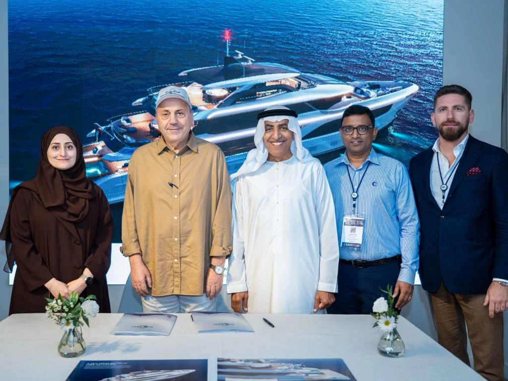 Majesty Yachts объявила о продаже первой суперъяхты Majesty 145