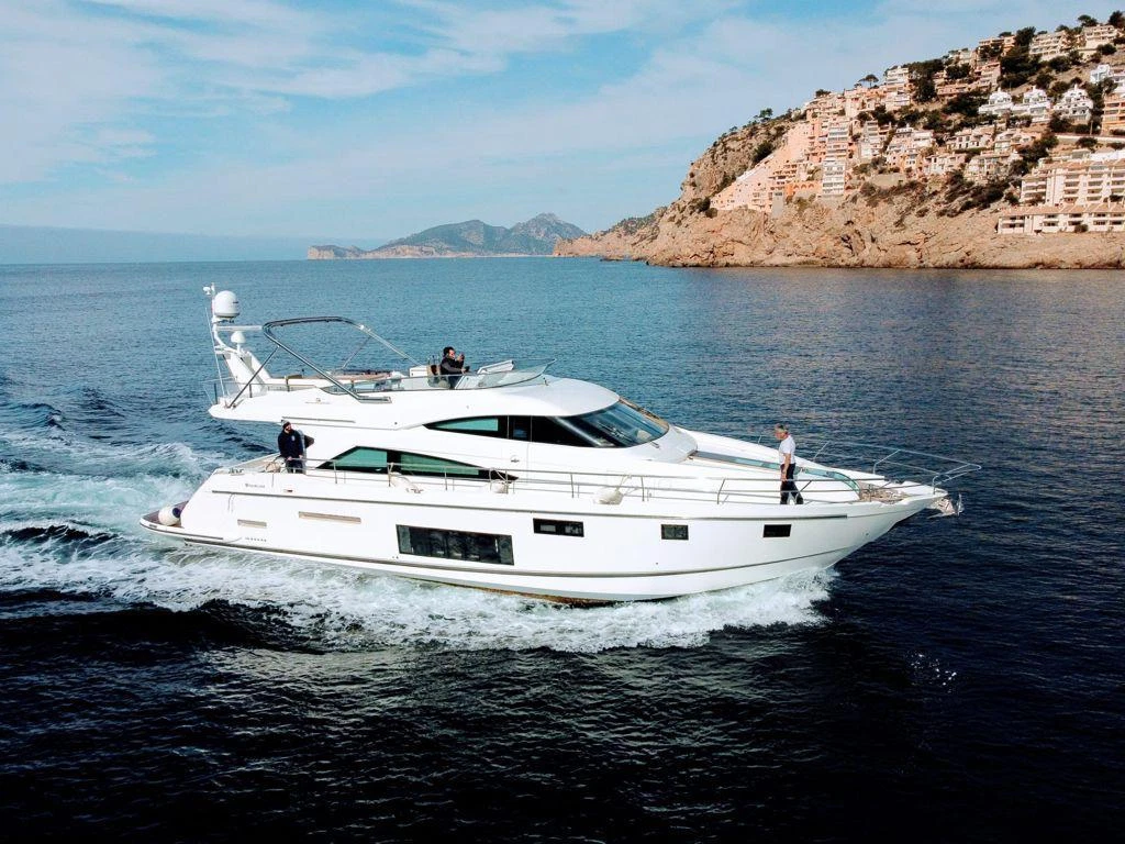 Fairline Squadron 65