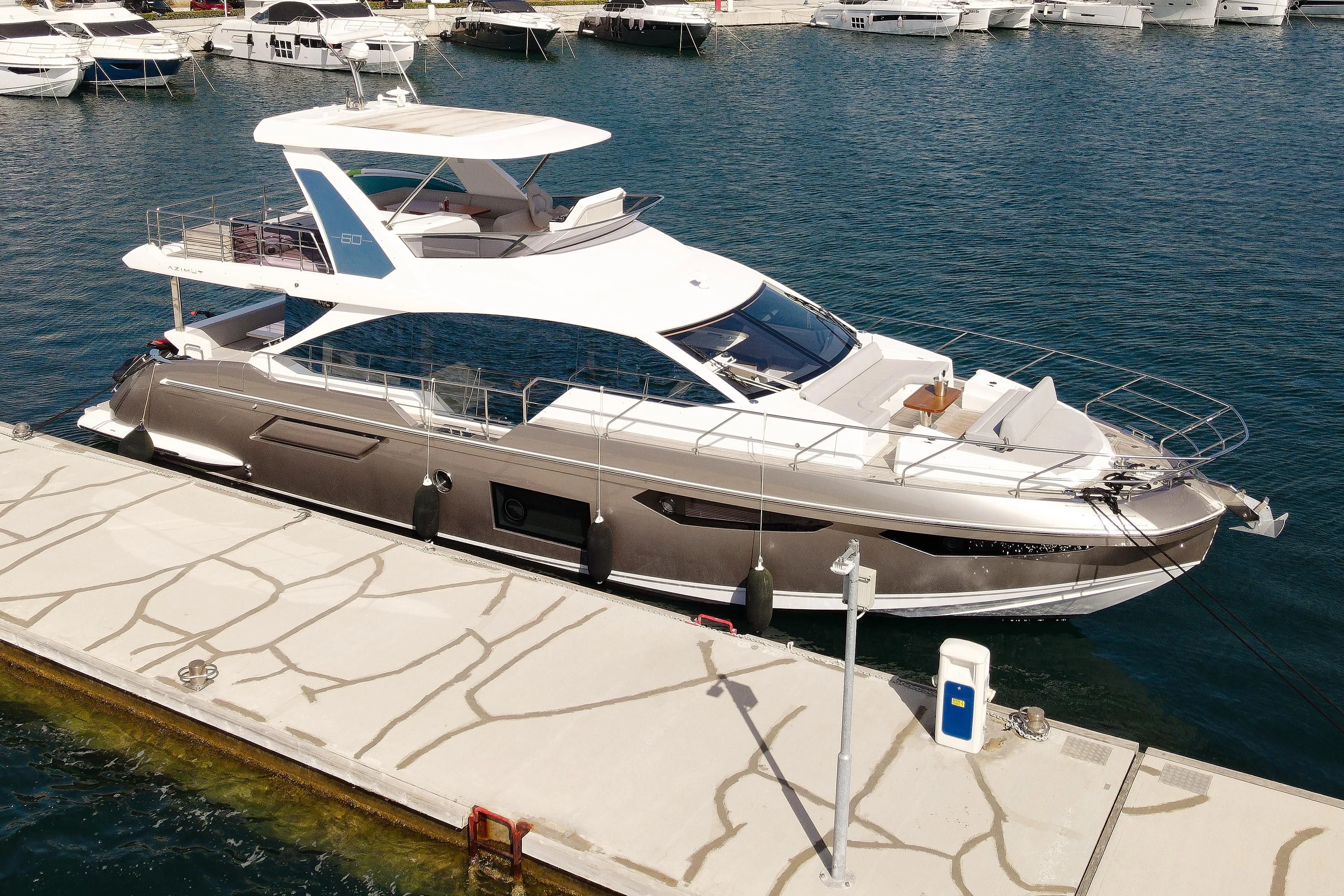 Azimut Fly 60