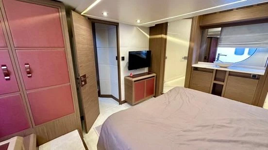 Яхта Beneteau Monte Carlo 6 2018 7