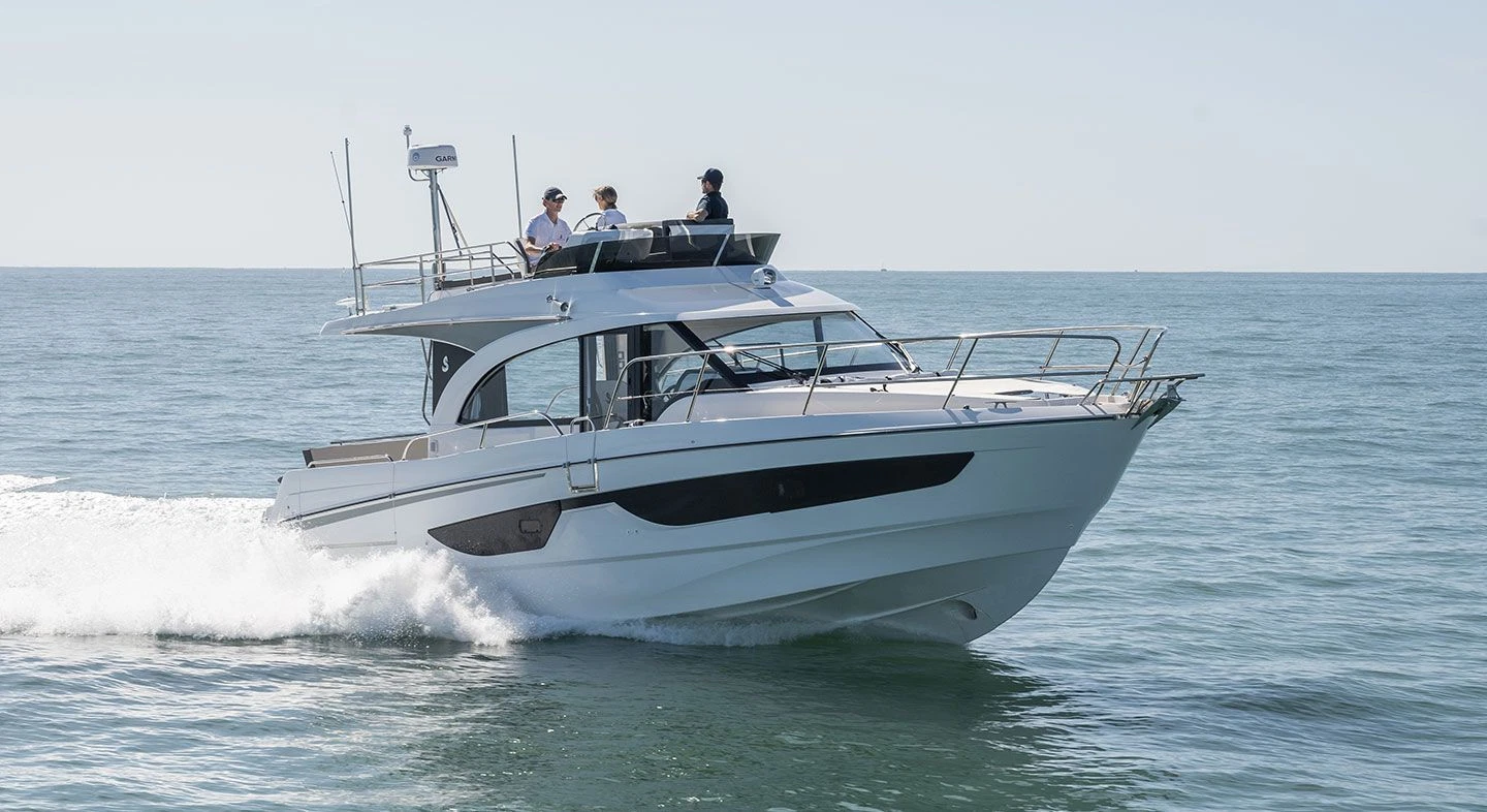 Beneteau Antares 11 FLY