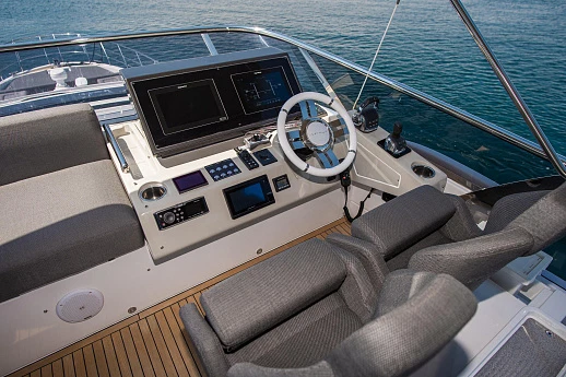 Azimut S7 yacht 2018 13