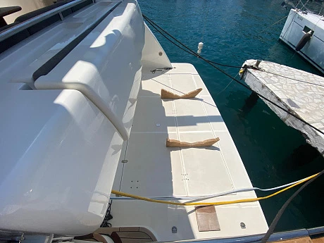 Яхта Ferretti 731 2009 3