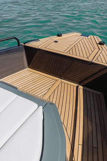 XO EXPLR 44 yacht  5