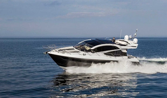 Яхта GALEON 560 SKYDECK 2014 2