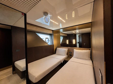 Яхты Ferretti 850 2017 20