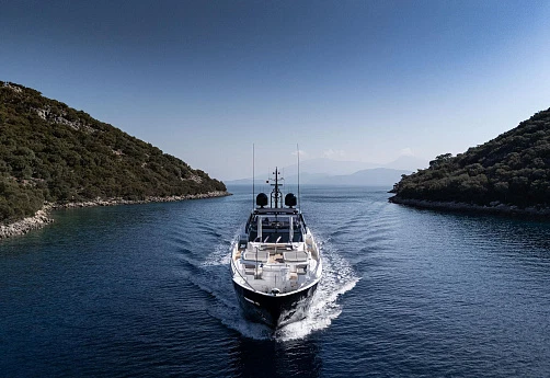 Яхта Sunseeker 116 Yacht 2019 5