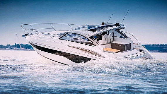 PRINCESS V40 yacht  9