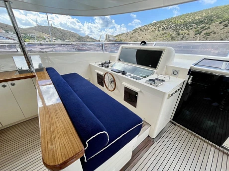 Horizon 122 yacht 2009 18