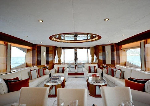 Яхта Sunseeker 30M 2010 13