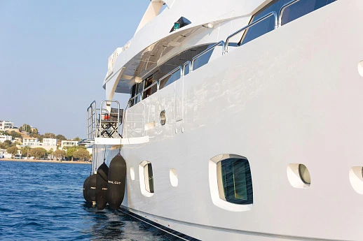 Sunseeker 34M yacht 2011 6