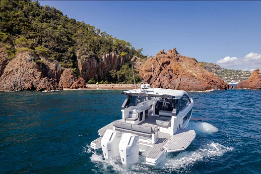 Яхта Galeon 375 GTO  4