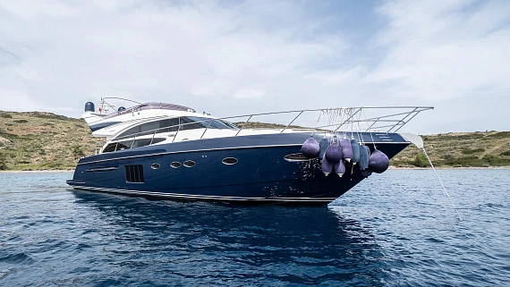 Яхта Princess 64 2012 2