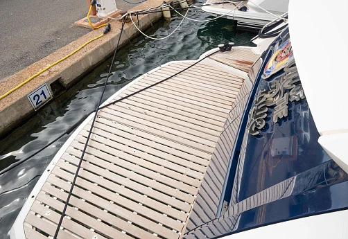 Яхта Sunseeker 116 2020 3