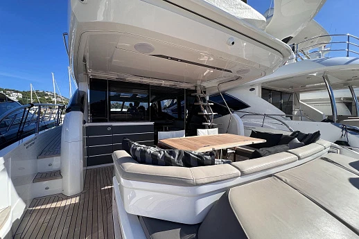 Яхта Princess S65 2018 11