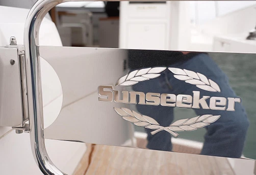 Яхта Sunseeker Predator 57 2017 11