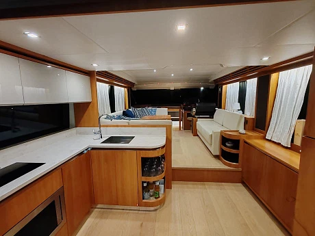 Absolute 52 FLY yacht 2014 7