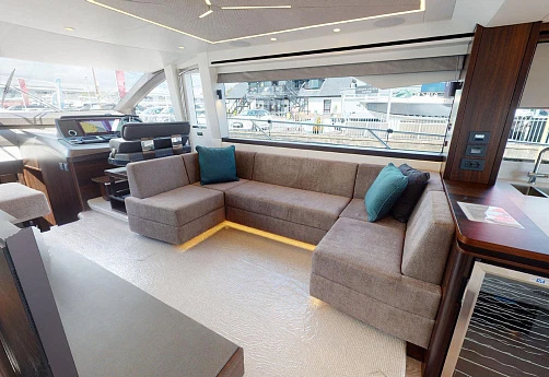 Sunseeker Manhattan 68 yacht 2021 6