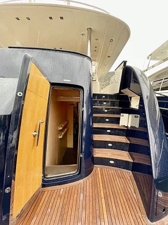 Horizon 122 yacht 2009 4