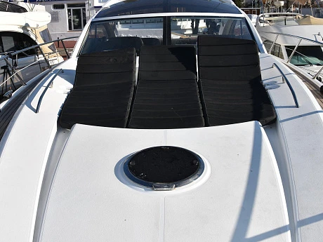 Яхта Sunseeker Predator 60 2010 9