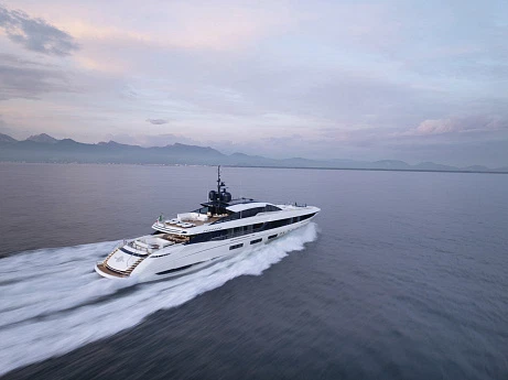 Суперъяхты Mangusta GranSport 54  5