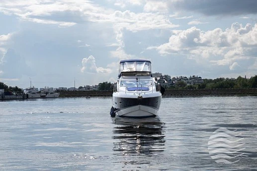 Яхта Sunseeker Manhattan 52 2009 2
