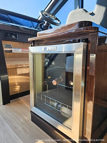 Absolute 60 Fly yacht 2022 15