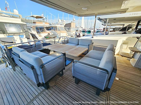 Absolute 60 Fly yacht 2022 7