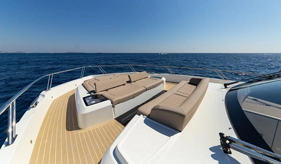 Яхта Galeon 560 Fly 2024 7