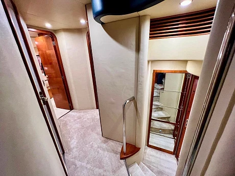 Яхта Azimut 62 2008 30