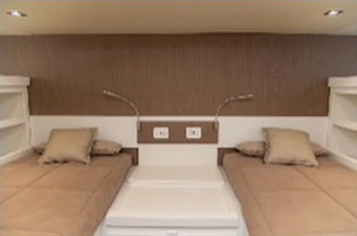 Моторная яхта Fiart Mare SEAWALKER 43 2021 10