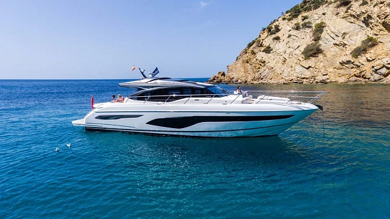 Яхта PRINCESS V65  5