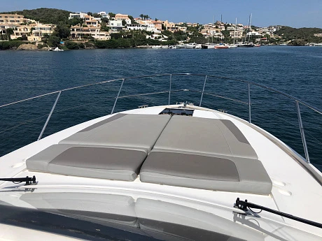 Princess V40 yacht 2022 3