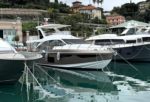 Яхта Azimut Fly 60 2022 2