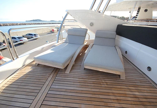 Яхта Sunseeker 80 2013 12