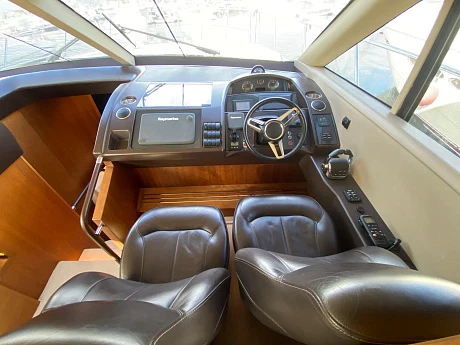 Яхта Princess 56 2016 14