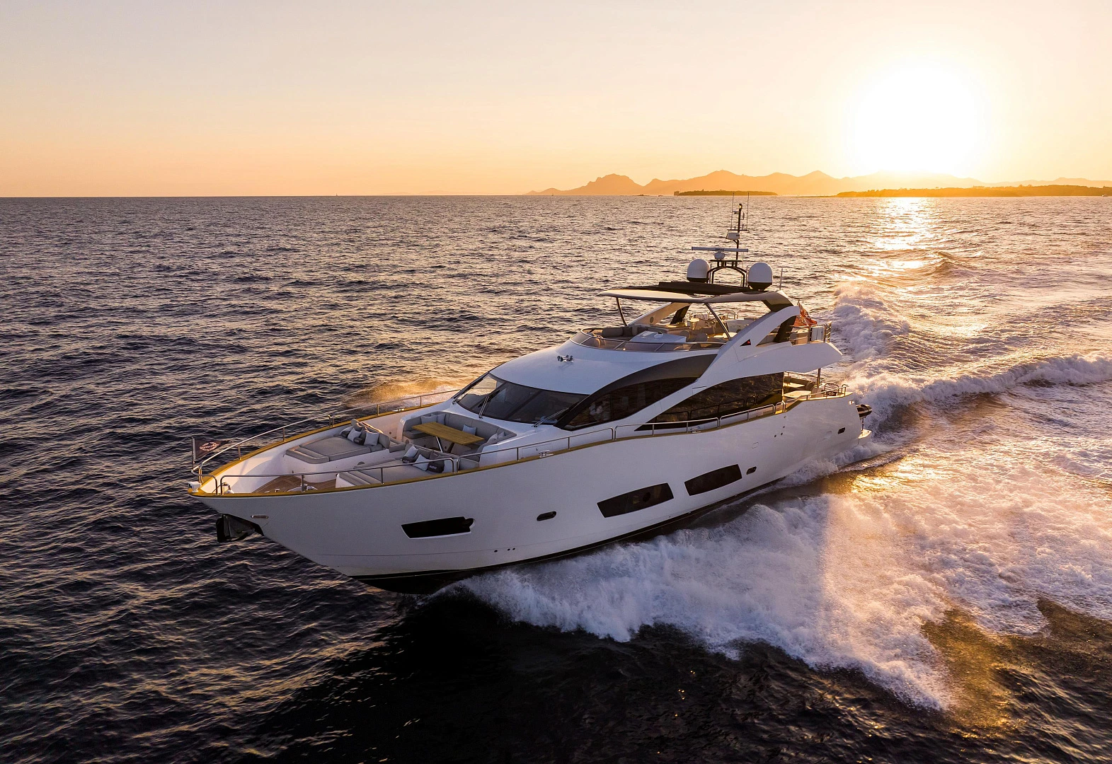 Sunseeker 28