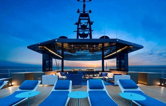 Яхта Vista 142  3