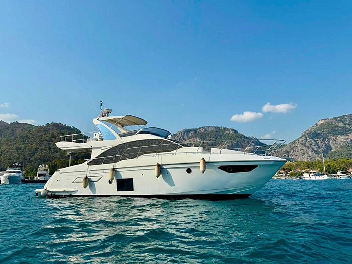 Azimut 50