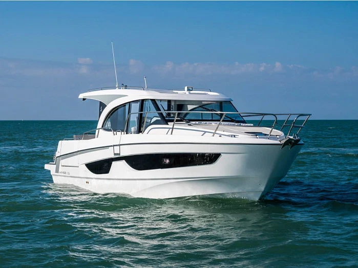 Beneteau Antares 11