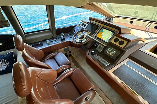 Azimut 70 yacht 2010 15