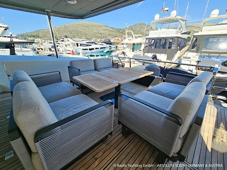 Absolute 60 Fly yacht 2022 6