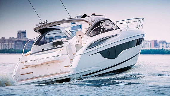 PRINCESS V40 yacht  2
