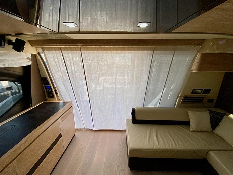 Яхта Azimut 64 Fly 2013 10