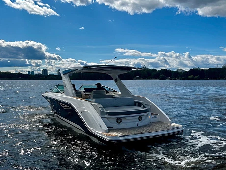 Яхта Sea Ray 310 SLX 2024 5