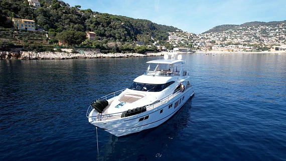 Fairline 780 yacht 2014 2