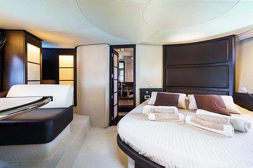 Яхта Azimut 62S Italia 2015 14