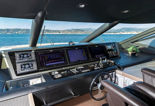 Яхта Sunseeker 95 2018 12