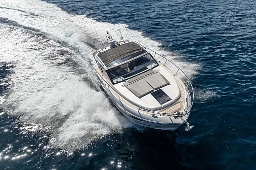 Princess V40 yacht 2017 4